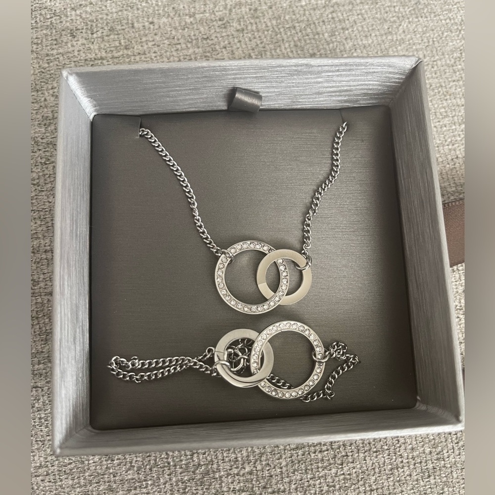 Circle Interlocking Circle Necklace and Bracelet Set